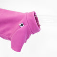 Load image into Gallery viewer, Dackel Fleece Pullover Rosa