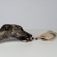 Load image into Gallery viewer, Hunderunde's Vegane Hundehappen – Schlafmütze