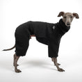 Load image into Gallery viewer, Teddy Overall Iggy Schwarz – hochwertige Hundekleidung für Dackel, Windspiele und Windhunde von Karma Hund Berlin – Ganzkörperansicht am Hund
