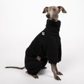 Load image into Gallery viewer, Teddy Overall Iggy Schwarz – optimale Passform für Windhunde, Windspiele und Dackel
