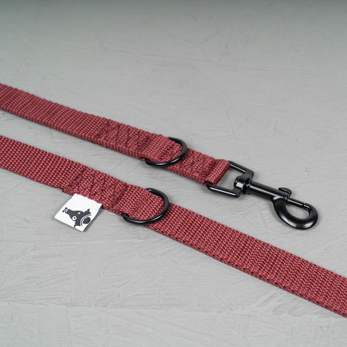 Crossbody Leine Weinrot