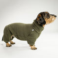 Load image into Gallery viewer, Hundebekleidung für Dackel: Teddy-Overall in Dark Olive, stylisch & praktisch
