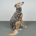 Load image into Gallery viewer, FLEECE SHIRT Windhund Leo
