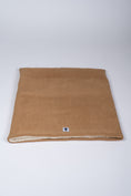 Load image into Gallery viewer, Flatlay Hundeschlafsack Camel
