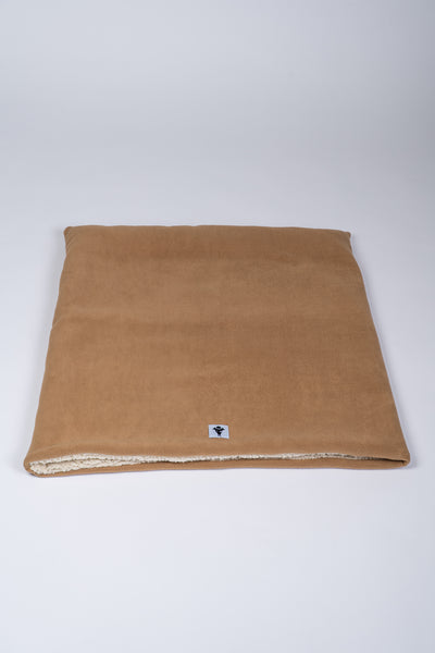 Flatlay Hundeschlafsack Camel