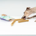 Load image into Gallery viewer, Leni Lecker's Olaf - Dental Sticks für Hunde

